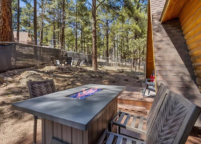 Holiday home Nakai Trail 4-br A-frame Firepit Game Rm Sauna *