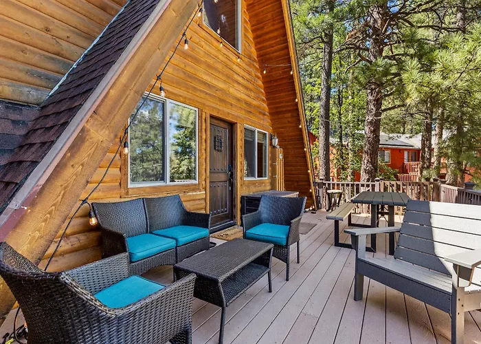 Nakai Trail 4-br A-frame Firepit Game Rm Sauna Ferienhaus
